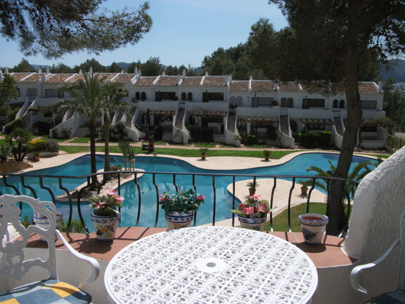 Los Lagos Apartment