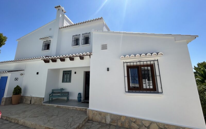 Chalet independiente en Jávea - Reventa